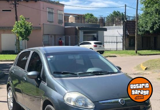 Autos - Fiat PUNTO ESSENCE 2014 Nafta 130000Km - En Venta