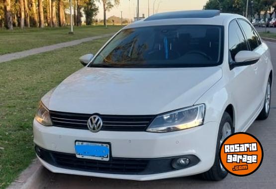 Autos - Volkswagen VENTO 2.5 MT LUXURY 2013 Nafta 98000Km - En Venta