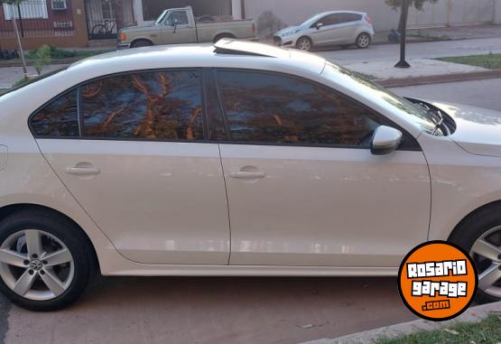 Autos - Volkswagen VENTO 2.5 MT LUXURY 2013 Nafta 98000Km - En Venta