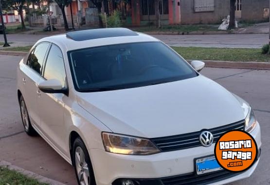 Autos - Volkswagen VENTO 2.5 MT LUXURY 2013 Nafta 98000Km - En Venta