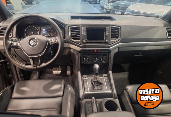 Camionetas - Volkswagen AMAROK V6 EXTREME 258CV 2021 Diesel 83000Km - En Venta