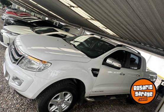 Autos - Ford RANGER DC 4X4 LTD AT 3.2L 2015 Nafta 171448Km - En Venta