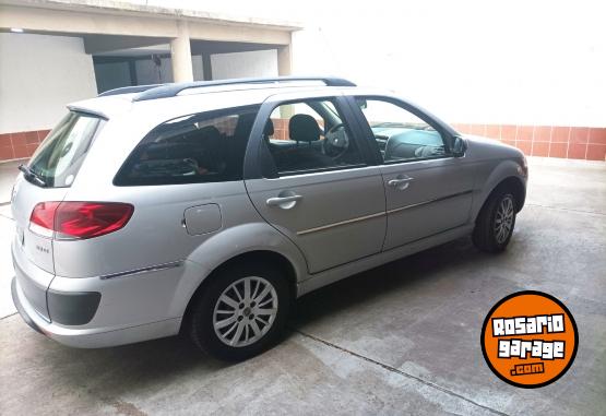 Autos - Fiat Palio Weekend ELX 2009 Nafta 150000Km - En Venta