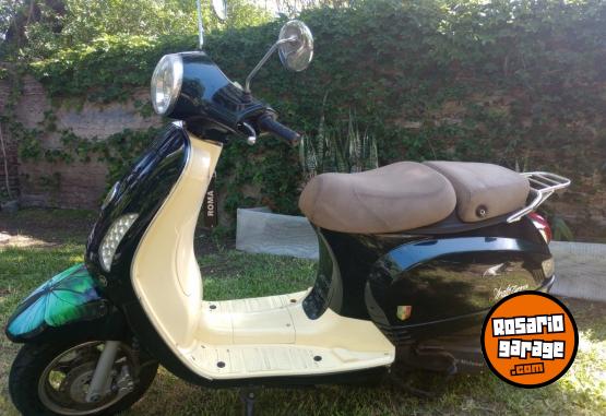 Motos - Motomel strato euro 2015 Nafta 16400Km - En Venta