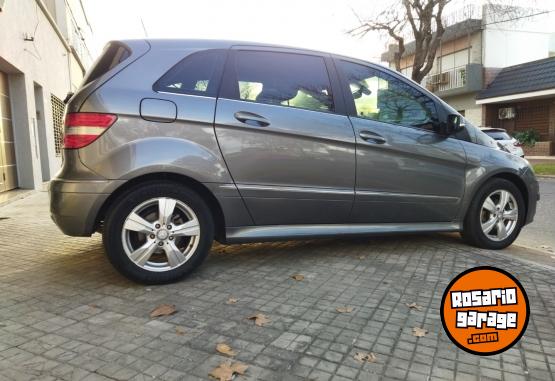 Autos - Mercedes Benz B180 B200 2010 Nafta 130000Km - En Venta