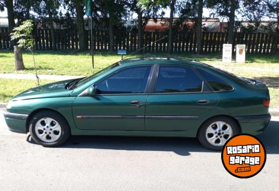 Autos - Renault LAGUNA RXE 2.0 1996 GNC 250000Km - En Venta