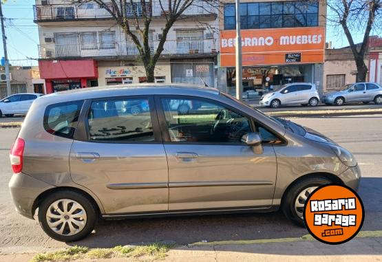 Autos - Honda Fit 2006 Nafta 240000Km - En Venta