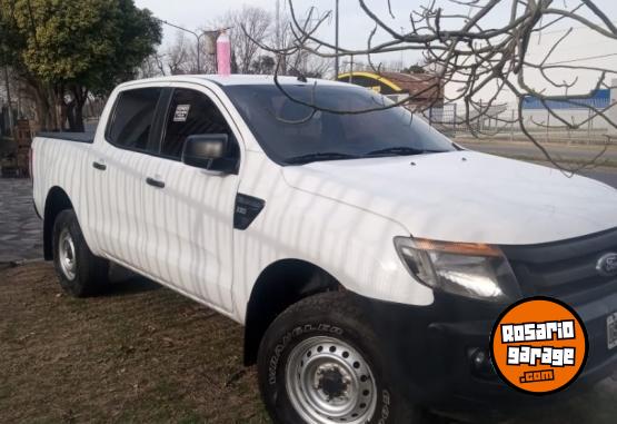 Camionetas - Ford Ranger 2015 Diesel 230000Km - En Venta