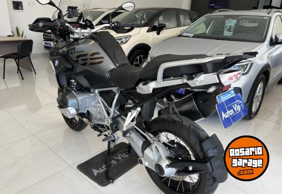 Motos - Bmw GS1250R TRIPLE BLACK 2020 Nafta 5600Km - En Venta