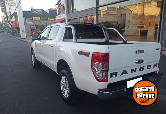 Autos - Ford RANGER 3.2 XLT 4X4 AUTOMA 2020 Diesel 130000Km - En Venta