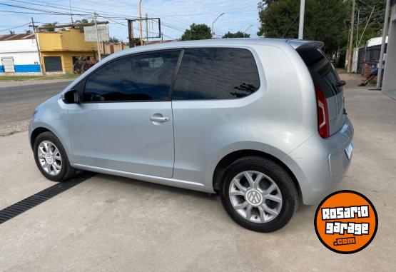 Autos - Volkswagen UH HIGH 2017 Nafta 73913Km - En Venta