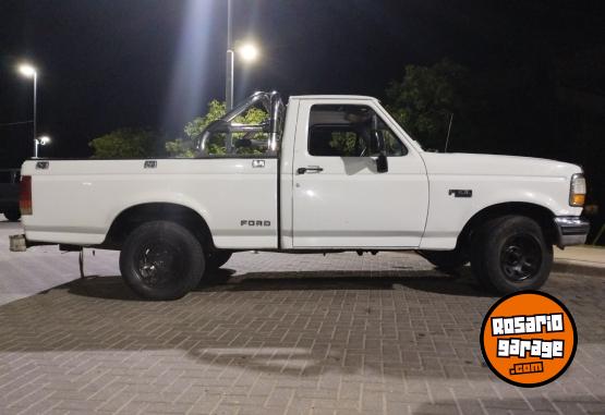 Camionetas - Ford F,100 1996 Diesel 350000Km - En Venta