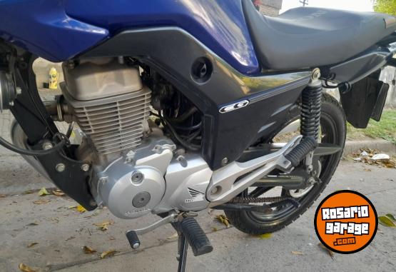 Motos - Honda Titan 2019 Nafta 25000Km - En Venta