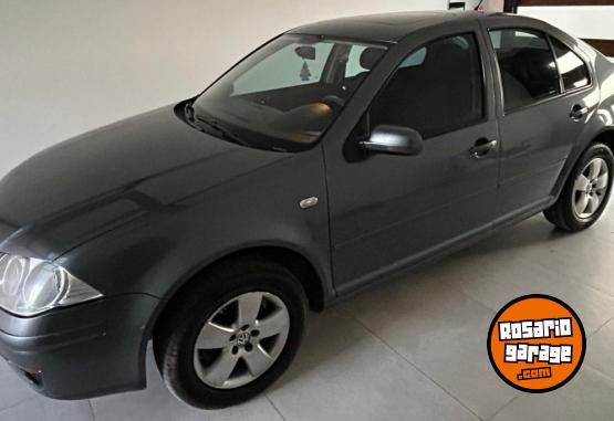 Autos - Volkswagen Bora 2011 Nafta 160000Km - En Venta