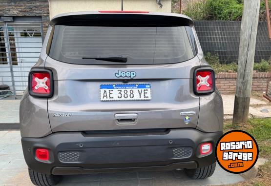 Camionetas - Jeep Renegade longitud 2020 Nafta 32000Km - En Venta