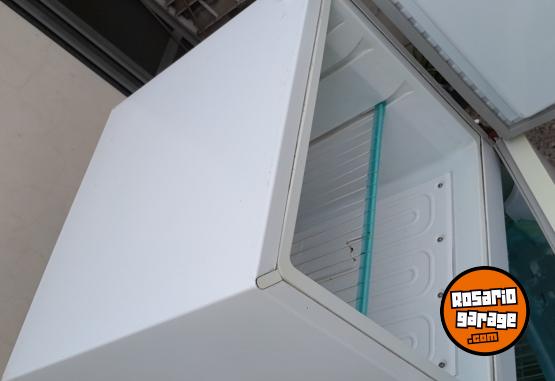 Hogar - Heladera con freezer - En Venta