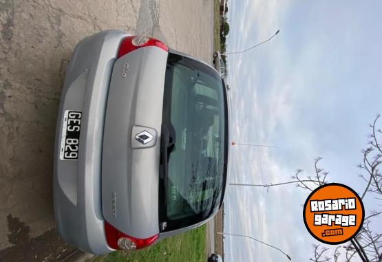 Autos - Renault Clo 5puertas 2007 Nafta 180000Km - En Venta