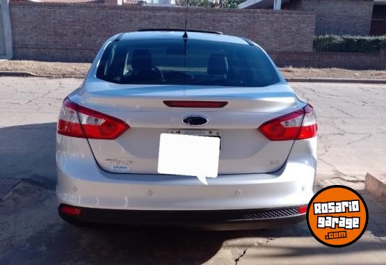 Autos - Ford 2013 SE Plus 2013 Nafta 159000Km - En Venta