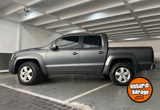 Camionetas - Volkswagen AMAROK HIGLHINE 4X4 AT 2020 Diesel 35000Km - En Venta