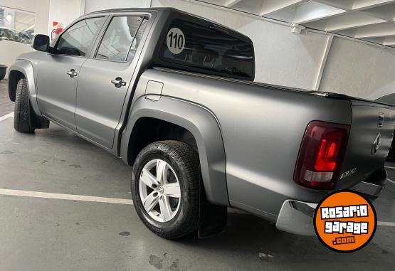 Camionetas - Volkswagen AMAROK HIGLHINE 4X4 AT 2020 Diesel 35000Km - En Venta