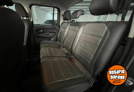 Camionetas - Volkswagen AMAROK HIGLHINE 4X4 AT 2020 Diesel 35000Km - En Venta