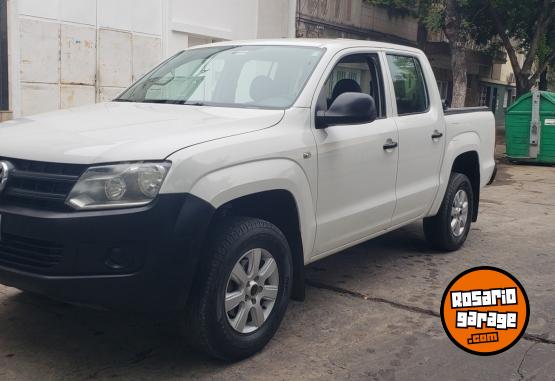 Camionetas - Volkswagen Amarok 180cv  permuto 2013 Diesel 160000Km - En Venta