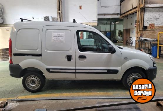 Utilitarios - Renault Kangoo Comfort 1.6 2014 Nafta 175000Km - En Venta