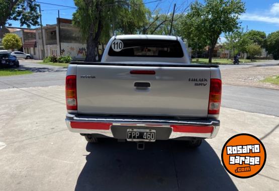 Camionetas - Toyota Hilux Srv 2006 Diesel 111111Km - En Venta