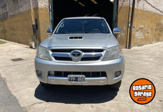 Camionetas - Toyota Hilux Srv 2006 Diesel 111111Km - En Venta