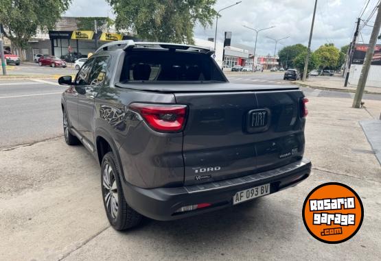 Camionetas - Fiat Toro Volcano 2021 Diesel 60000Km - En Venta