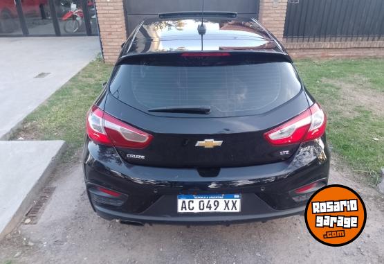 Autos - Chevrolet CRUZE LTZ PLUS , AUTOMTI 2017 Nafta 78000Km - En Venta