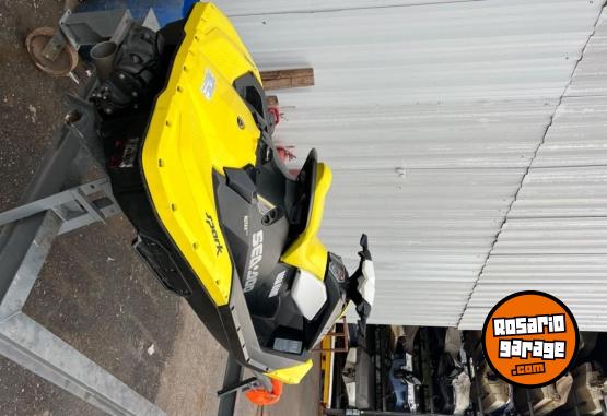 Embarcaciones - Moto de agua sea doo spark - En Venta