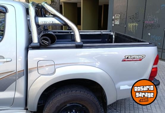 Camionetas - Toyota Hilux 2012 Diesel 240000Km - En Venta