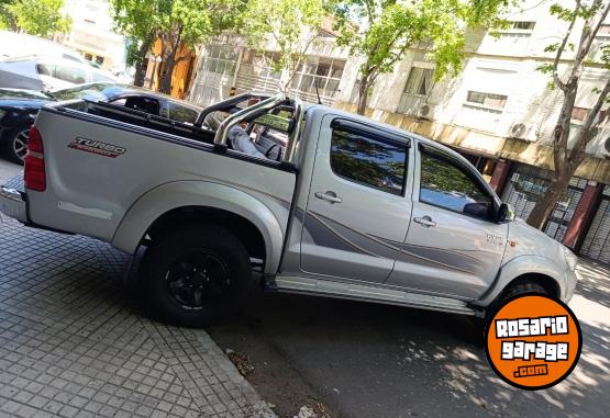 Camionetas - Toyota Hilux 2012 Diesel 240000Km - En Venta