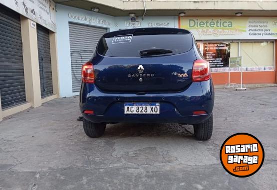 Autos - Renault sandero privilege 2018 Nafta 100000Km - En Venta