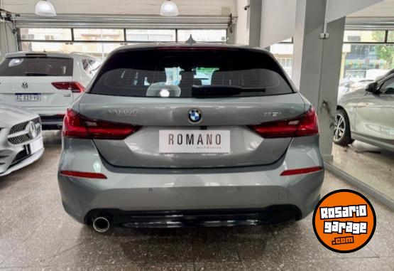 Autos - Bmw 118i Sport Line 5P Aut 2024 Nafta 11000Km - En Venta