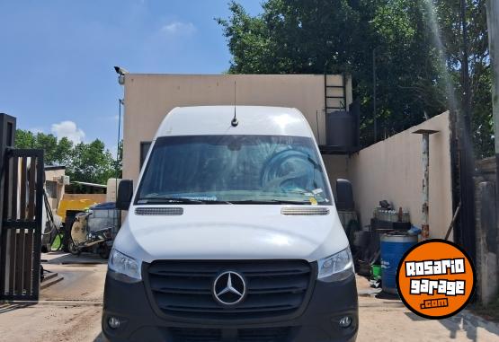 Utilitarios - Mercedes Benz Sprinter 316 CDI 2021 Diesel 67000Km - En Venta