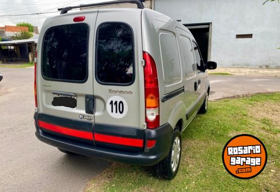 Utilitarios - Renault Kangoo 2015 Nafta 80000Km - En Venta