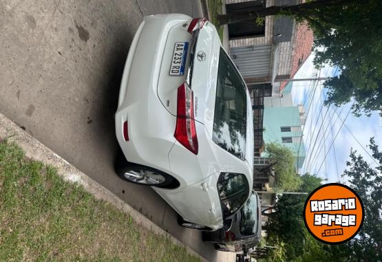 Autos - Toyota corolla 2016 Nafta 112000Km - En Venta