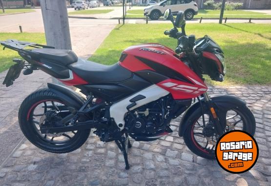 Motos - Bajaj Rouser 2023 Nafta 6000Km - En Venta