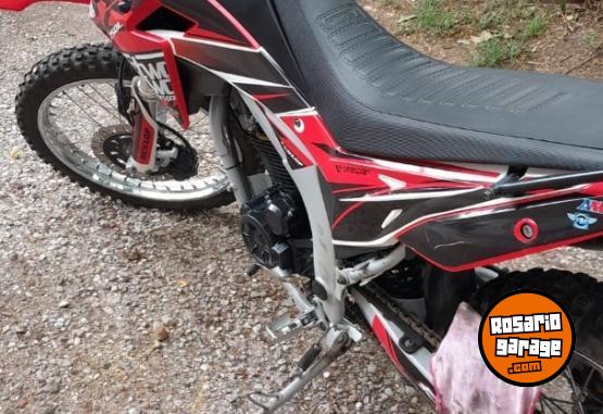 Motos - Gilera Smx 2017 Nafta 20000Km - En Venta