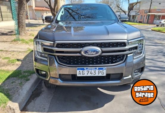 Camionetas - Ford Ranger XLS V6 4WD 2024 Diesel 7500Km - En Venta