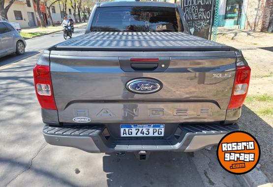 Camionetas - Ford Ranger XLS V6 4WD 2024 Diesel 7500Km - En Venta