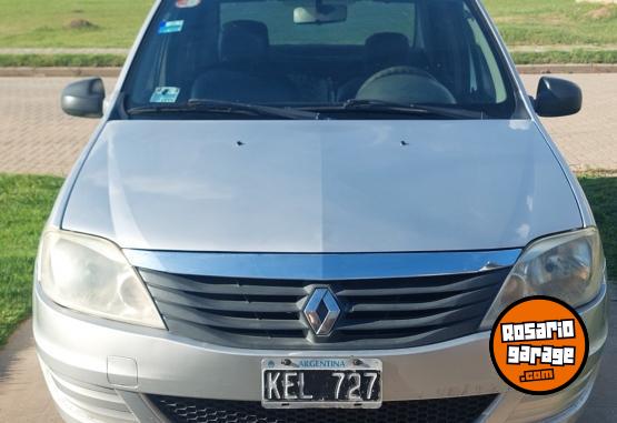 Autos - Renault Logan 2011 GNC 354000Km - En Venta