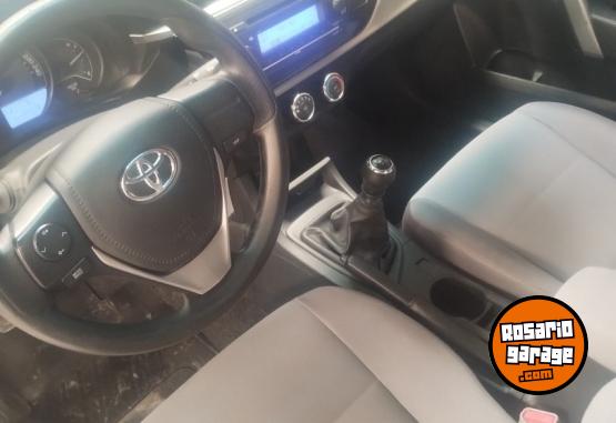 Autos - Toyota Corolla XLI 2014 Nafta 182000Km - En Venta