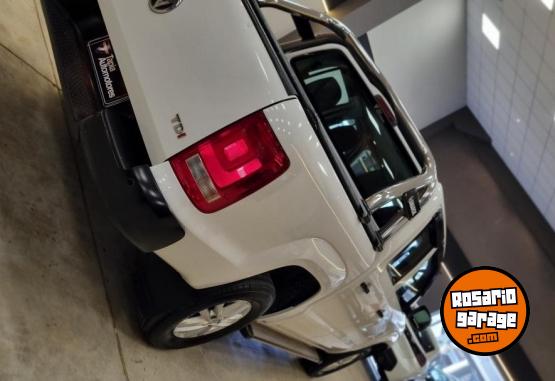 Camionetas - Volkswagen AMAROK TRENDLINE 2.0L 4X2 2016 Diesel 52000Km - En Venta