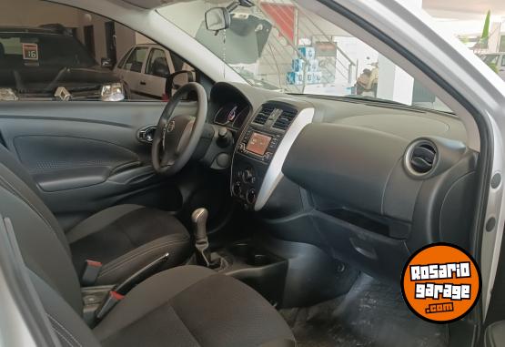 Autos - Nissan VERSA 2018 Nafta 70900Km - En Venta