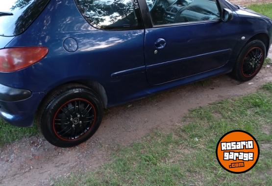 Autos - Peugeot 206 2003 Nafta 111111Km - En Venta