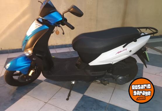 Motos - Kymco Agility 125 2023 Nafta 8000Km - En Venta