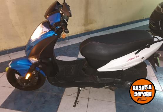 Motos - Kymco Agility 125 2023 Nafta 8000Km - En Venta